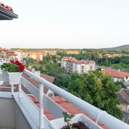 Hiora Apartments Vasiliko Țarevo Exterior foto