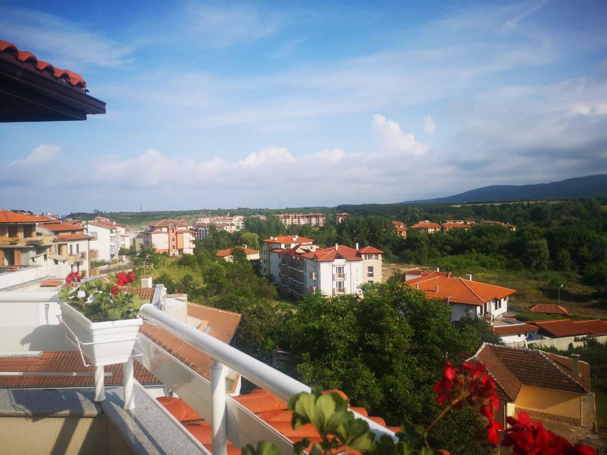 Hiora Apartments Vasiliko Țarevo Exterior foto