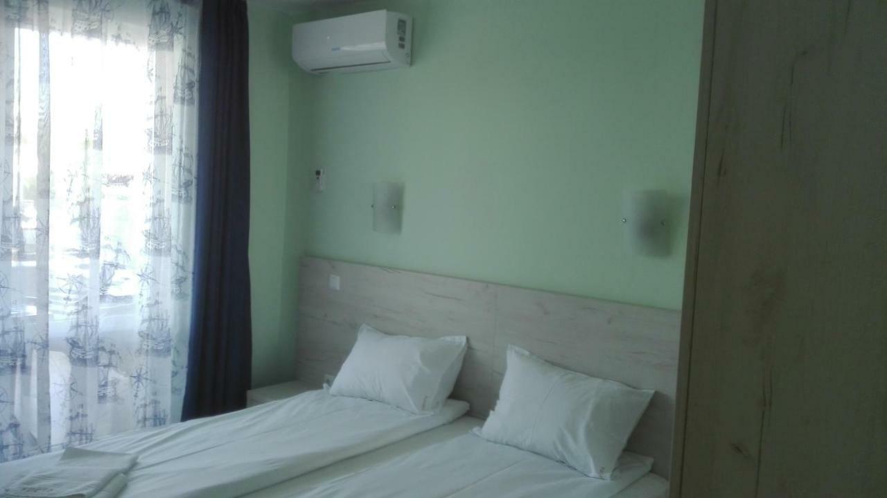 Hiora Apartments Vasiliko Țarevo Exterior foto