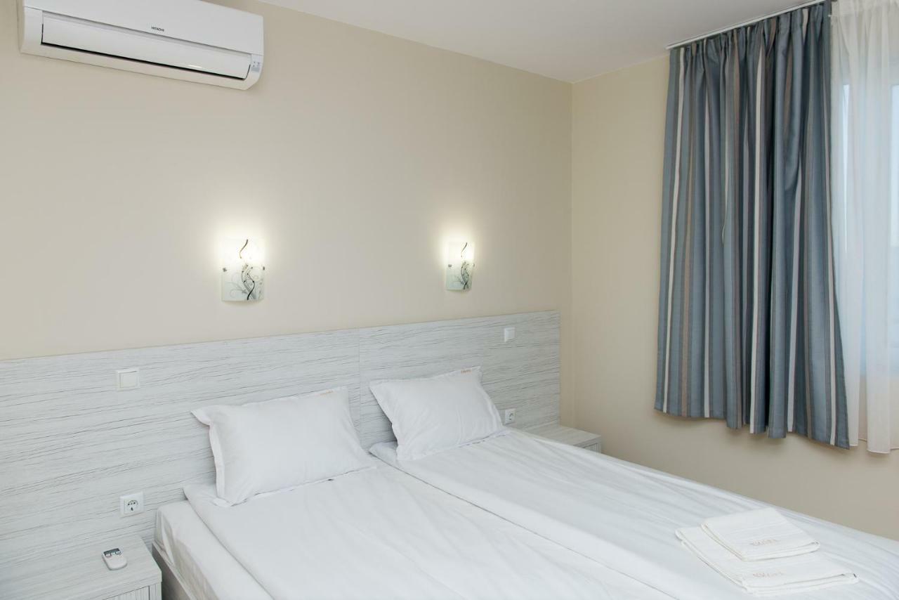 Hiora Apartments Vasiliko Țarevo Exterior foto